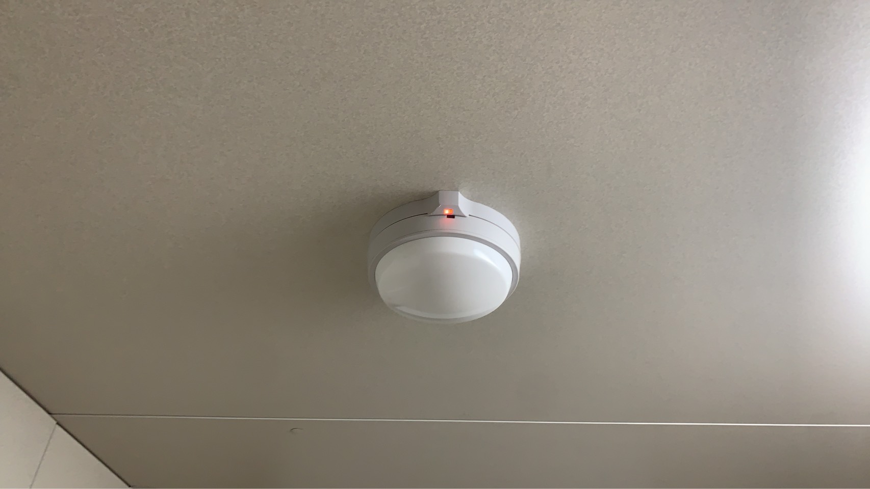 経年劣化した感知器の交換対応施工